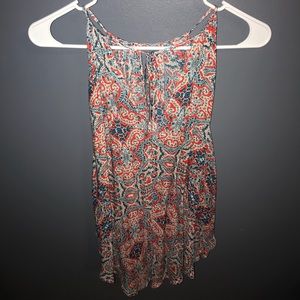 Floral top NWOT